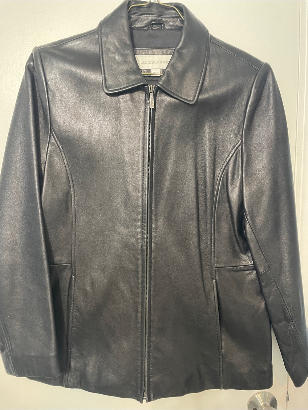 LIZ CLAIBORNE Gorgeous, Flawless Black Leather Zip-Front Jacket